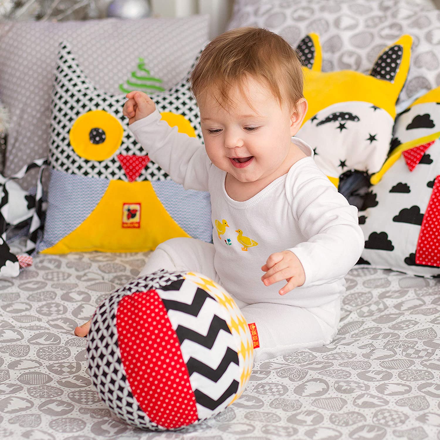 Macik Set 2 Jouets Bebe En Mousse Jouets Sensoriels Bebe Jouets Eveil Bebe 6 A 12 Mois Jouets Promenade Cube D Activite Bebe Gym Jouets Bruissement Et Cliquetis Jouets Petit Bebe A 1 An